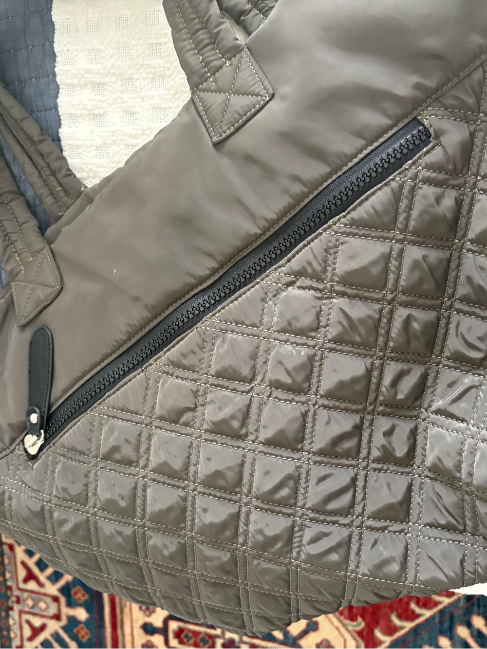 Quilted Olive Tote Bag - Unbranded